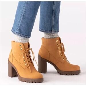 Timberland Women's 10 Lana in Wheat Ankle Short Boots Bootie Shoes Heels Pump